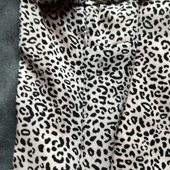 🦇 Who what wear Size small Ruffled animal print dress - Picture 15 of 16